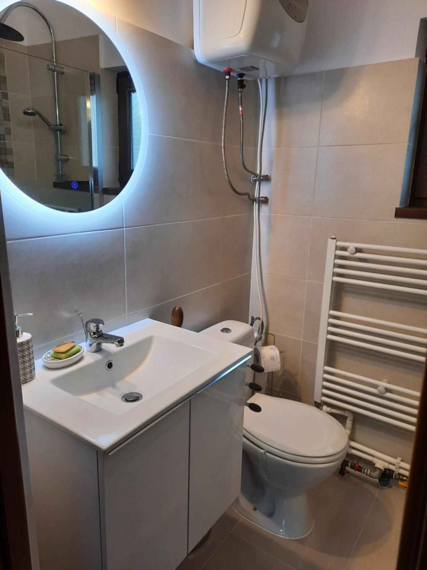 Villa Casa Bunicilor à Ciprian Porumbescu Extérieur photo